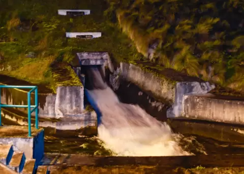 Este mi�rcoles se inici� el despacho de agua desde La Mica.