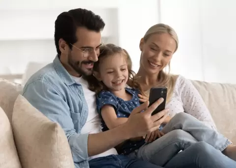 Conecta con tus hijos m�s all� de las pantallas.