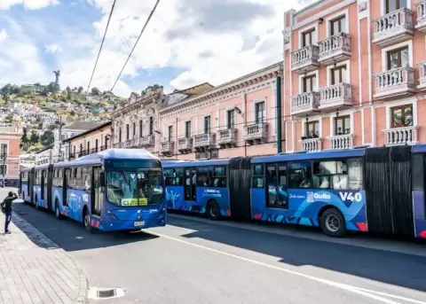 El pr�ximo domingo 27 de julio, Quito enfrentar� importantes ajustes en la operaci�n del Troleb�s y la Ecov�a debido a la realizaci�n del Giro de Rigo