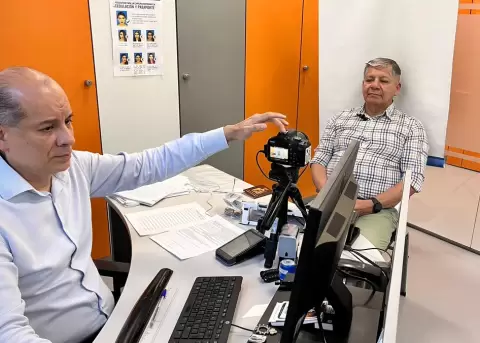 Registro Civil habilita primer punto de impresi�n de c�dulas en Europa,