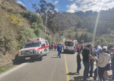 Accidente durante rally en Ambato deja muertos y heridos