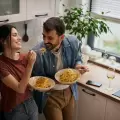 Estudio revela que comer pasta eleva la felicidad