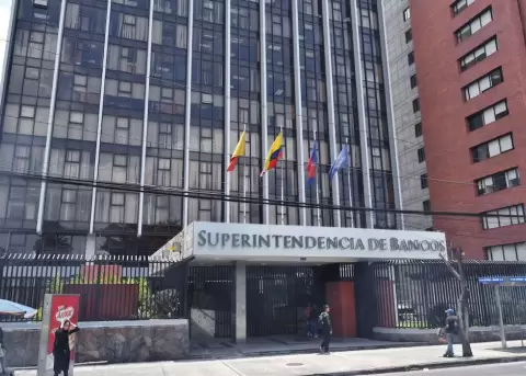 Instalaciones de la Superintendencia de Bancos.