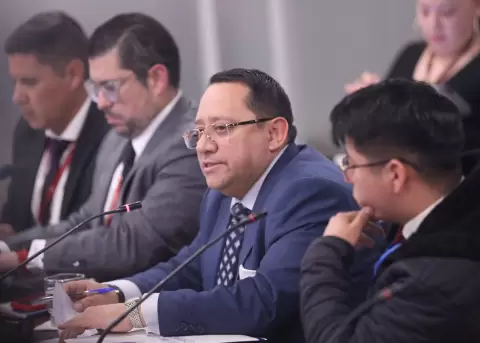 Mauricio Torres, contralor General del Estado, durante su comparecencia en la Comisi�n de Transparencia y Participaci�n Ciudadana.