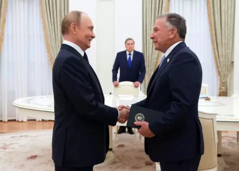 El presidente ruso, Vladimir Putin, recibe al enviado especial de Estados Unidos, Steve Witkoff.
