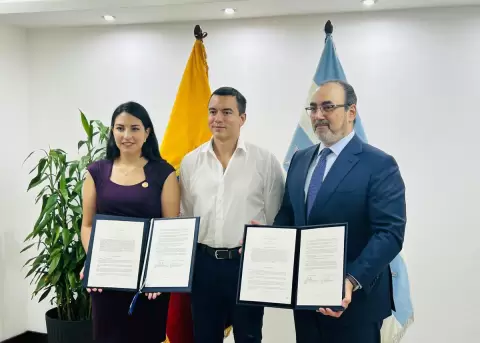 Ecuador recibe USD 250 millones de CAF para impulsar un agro m�s sostenible y competitivo