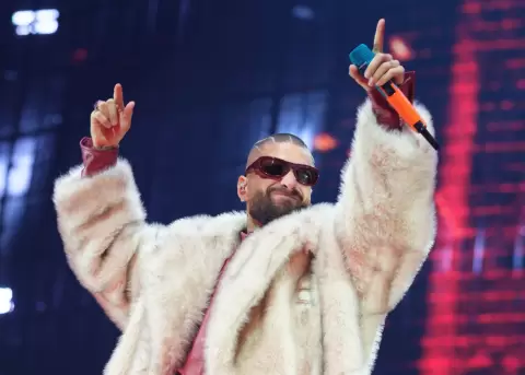 El discurso del cantante provoc� los gritos y aplausos entre los asistentes.