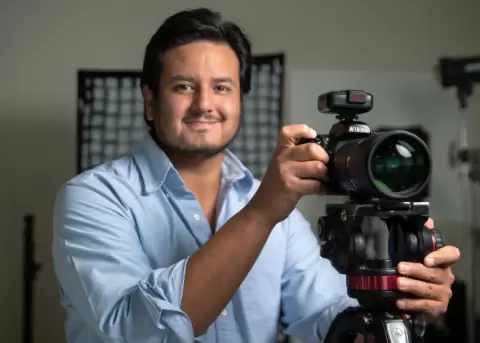 jorge delgado es un talentoso fotografo ecuatoriano que hizo historia a nivel internacional.