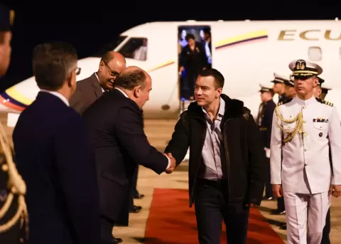 El presidente Daniel Noboa lleg� a Brasilia, capital de Brasil, donde mantendr� un encuentro oficial con su homologo Lula Da Silva.