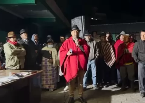 Intervenciones de los comuneros durante la audiencia comunitaria del proceso de justicia ind�gena que se lleva a cabo en la comunidad San Ignacio.