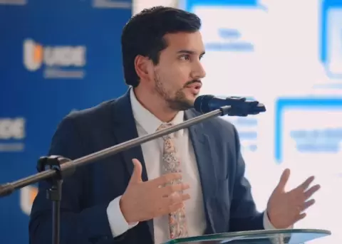 Jimmy Martin, ministro de Salud P�blica.