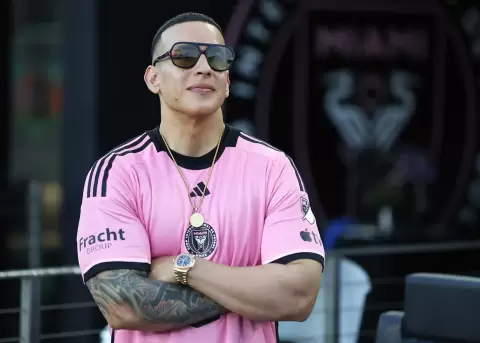 Yankee acu�� la palabra �reguet�n� en 1991 para describir el g�nero musical que estaba surgiendo en Puerto Rico.