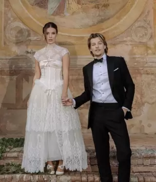 Millie Bobby Brown responde a las cr�ticas en contra de su esposo.