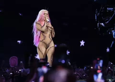 Este �lbum, destaca por la experimentaci�n con diversos g�neros musicales.