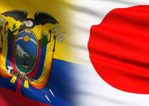 Imagen referencial de banderas de Ecuador y Jap�n.