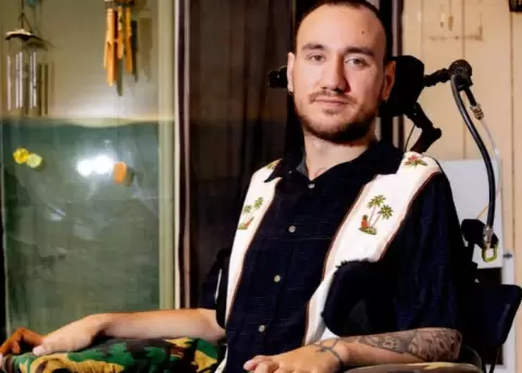 Chip cerebral Neuralink devolvi� autonom�a e impulso vital a Noland Arbaugh.