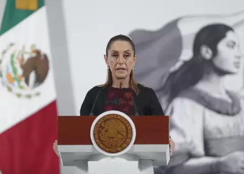 La presidenta de M�xico, Claudia Sheinbaum, en una rueda de prensa el 27 de agosto de 2025, en el Palacio Nacional de la Ciudad de M�xico.