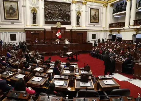 Vista general de archivo del pleno del Congreso peruano.