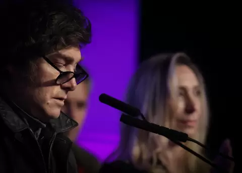 El presidente de Argentina, Javier Milei, habla luego de conocer los resultados electorales de este 7 de septiembre de 2025, en un centro de campa�a.