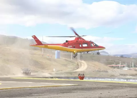 Helic�ptero del Cuerpo de Bomberos de Quito.