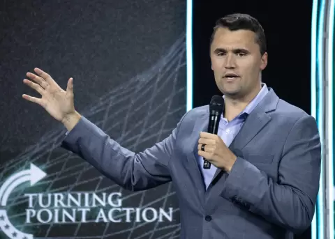 Fotograf�a de archivo del comentarista y activista conservador Charlie Kirk.