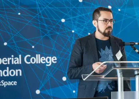 Inty Gr�nneberg, cient�fico ecuatoriano, nuevo embajador de Ecuador en Suecia