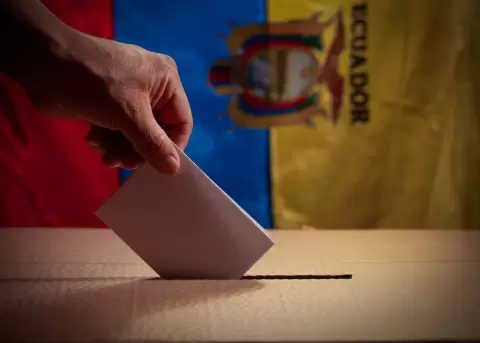 Consulta popular y referendo 2025.