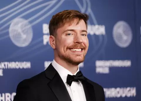 YouTube anticipa revoluci�n con youtubers creados totalmente por inteligencia artificial.