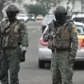 Gobierno descarta salvoconductos durante el toque de queda previsto para mayo