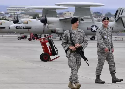 A trav�s del Decreto Ejecutivo 147, el presidente Daniel Noboa convoc� a refer�ndum para que la ciudadan�a se pronuncie sobre la instalaci�n de bases