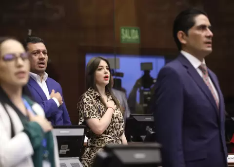 M�nica Palacios (c), asamble�sta por la Revoluci�n Ciudadana, el 3 de septiembre de 2024.