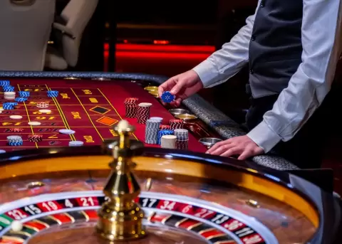 La Corte Constitucional dio paso a la consulta sobre casinos en hoteles de cinco estrellas.