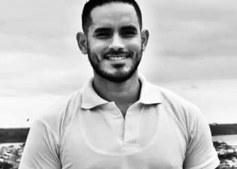 Hugo Obando, concejal de Dur�n, sufri� un ataque armado tras salir de un evento en este cant�n de Guayas.