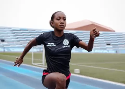 Kiara Rodr�guez logra una medalla de oro para Ecuador.