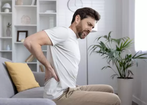 Dolor cr�nico: causas, tratamientos y prevenci�n explicados por especialista.