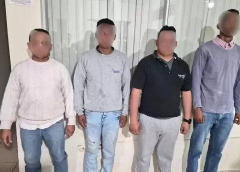 Cuatro militares que estaban retenidos en Cotacachi, Imbabura, fueron liberados el 29 de septiembre de 2025.