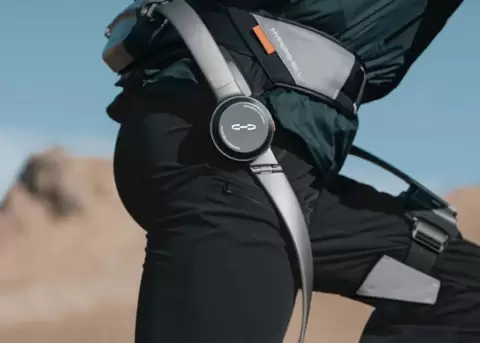 Exoesqueleto chino promete caminar sin esfuerzo y desafiar terrenos extremos