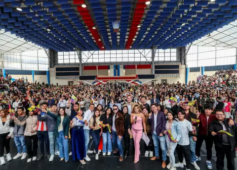 Gobierno establece mecanismo de pago para el programa 'J�venes en Acci�n'