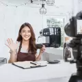 China exige títulos a influencers para hablar de temas profesionales