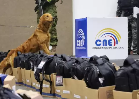 CNE env�a 89 kits t�cnicos al exterior para el Refer�ndum y Consulta Popular 2025