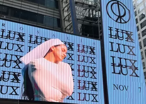 Nuevo album de Rosal�a fue filtrado.