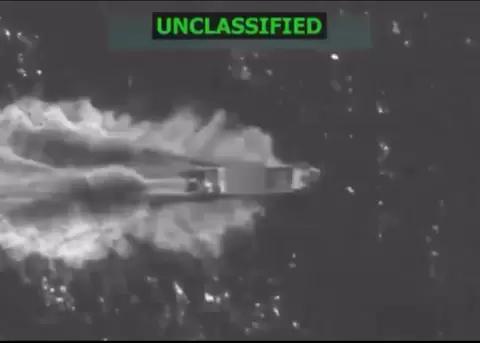 Ataque contra una embarcaci�n en aguas del oc�ano Pac�fico.