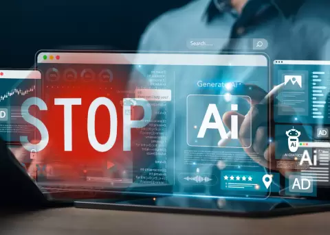 M�s de 800 l�deres exigen freno al desarrollo de superinteligencia artificial.