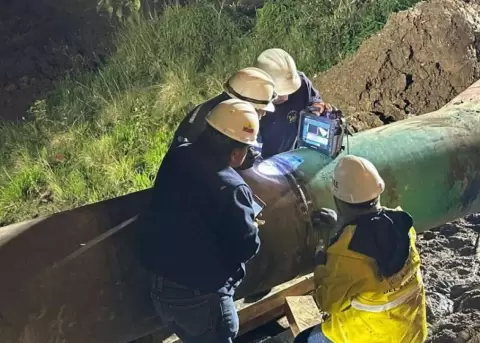 Equipos t�cnicos trabajaron en la reparaci�n del SOTE, tras aluvi�n en Sucumb�os