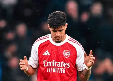 El ecuatoriano Piero Hincapi� debut� en la Premier League.