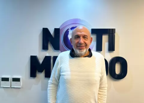 Pablo Lucio Paredes, director de Econom�a de la USFQ y exasamble�sta constituyente.