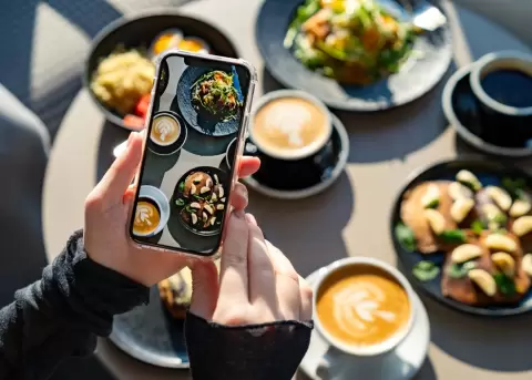 El influencer marketing gastron�mico s� sirve y puede comunicar positivamente.