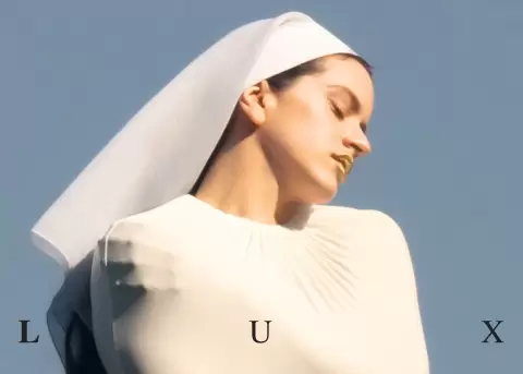 Rosal�a es la primera artista en lograr cinco debuts en las listas de Billboard