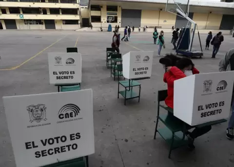 El "No" se impuso en las elecciones del 16 de noviembre