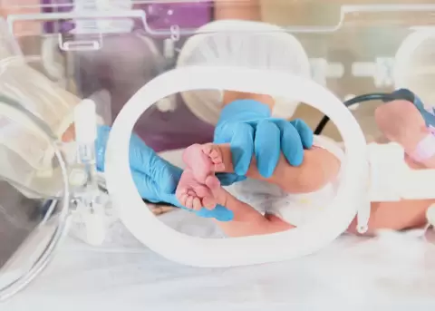 Un beb� prematuro tiene m�s riesgos de enfrentar problemas en su salud.